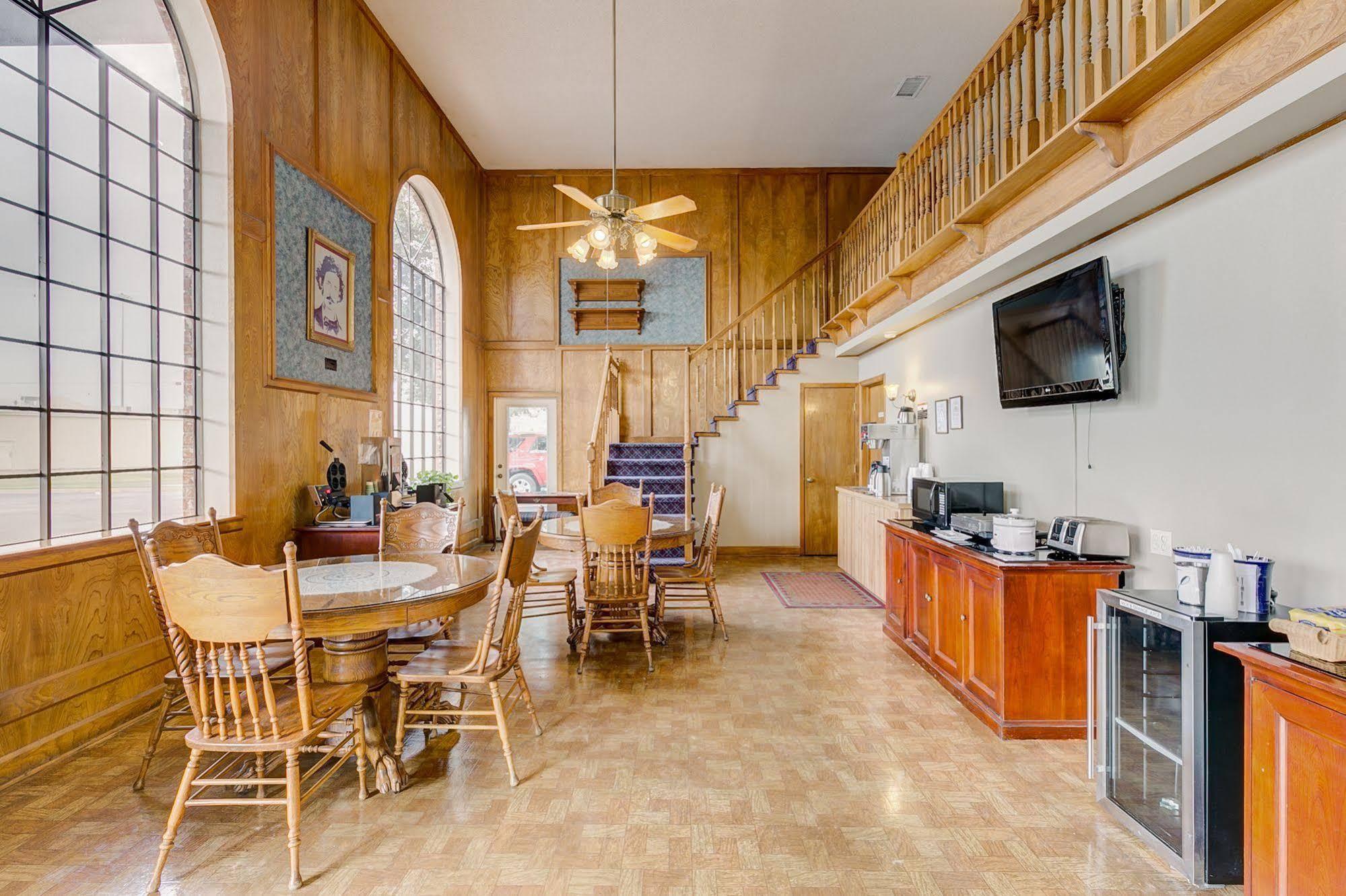 Lake View Inn Granbury Exterior foto